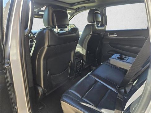 Used 2018 Jeep Grand Cherokee Limited image 13