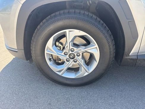 Used 2023 Hyundai Tucson SEL FWD image 8