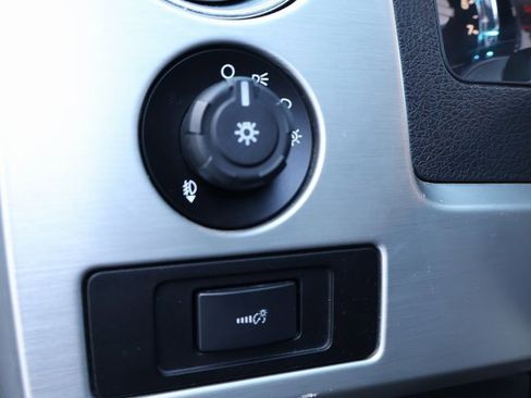 Used 2014 Ford F150 Platinum image 17