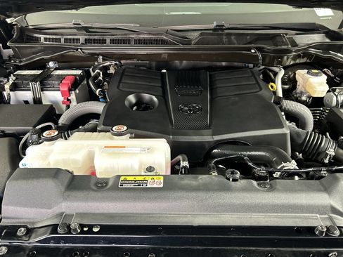 Used 2024 Toyota Tundra SR5 RWD image 10