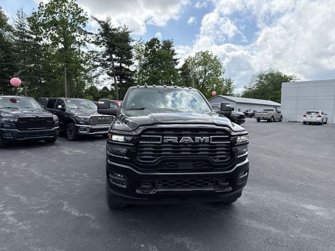 New 2026 RAM 2500 Big Horn AWD/4WD image 16