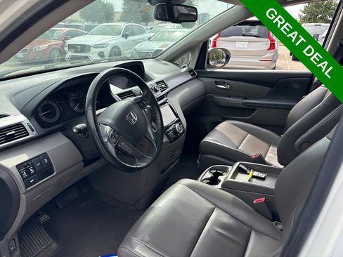 Used 2015 Honda Odyssey EX-L image 18