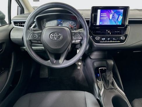 Used 2023 Toyota Corolla LE image 23