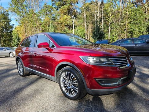 Used 2016 Lincoln MKX Reserve w/ Technology Package image 18