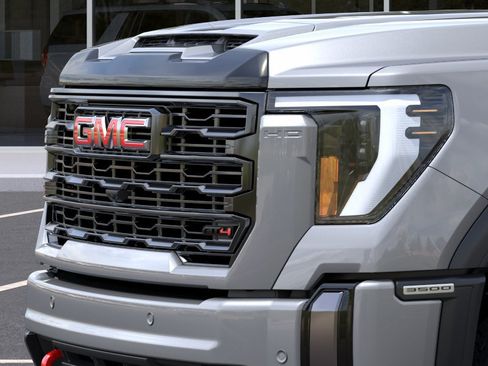 New 2026 GMC Sierra 3500 AT4 w/ AT4 Premium Plus Package AWD/4WD image 13
