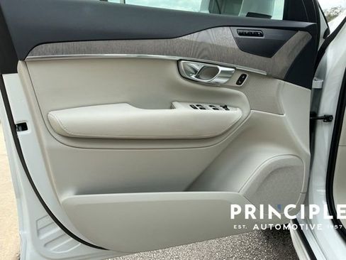 Certified 2023 Volvo XC90 T8 Plus w/ Protection Package Premier AWD/4WD image 24