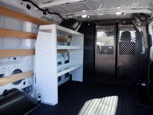 Used 2024 Ford Transit 250 Low Roof w/ Exterior Upgrade Package image 5