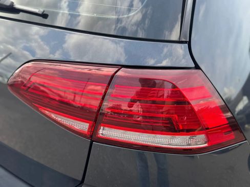Used 2020 Volkswagen GTI SE FWD image 12