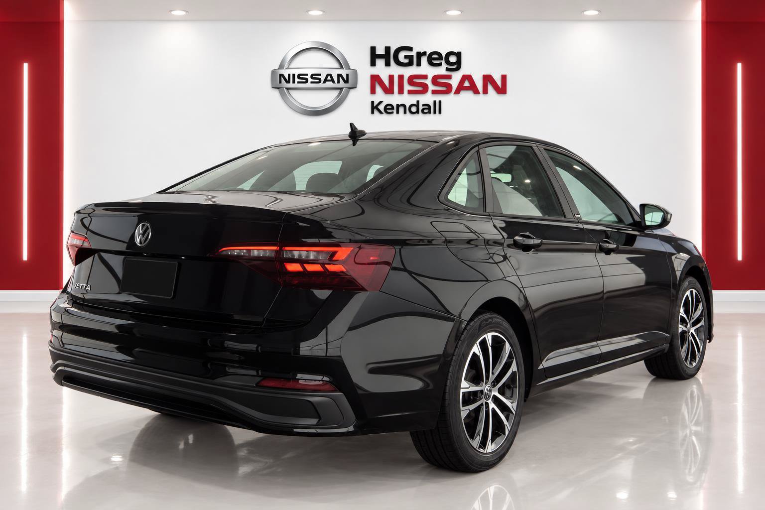 Used 2024 Volkswagen Jetta Sport FWD image 4