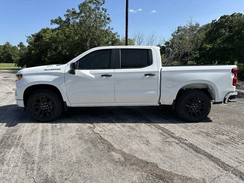 New 2025 Chevrolet Silverado 1500 Custom image 2