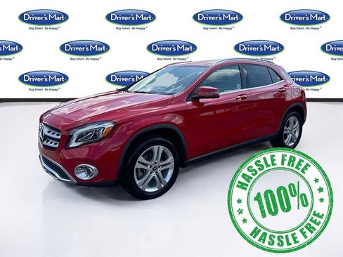 Used 2020 Mercedes-Benz GLA 250 w/ Premium Package image 3