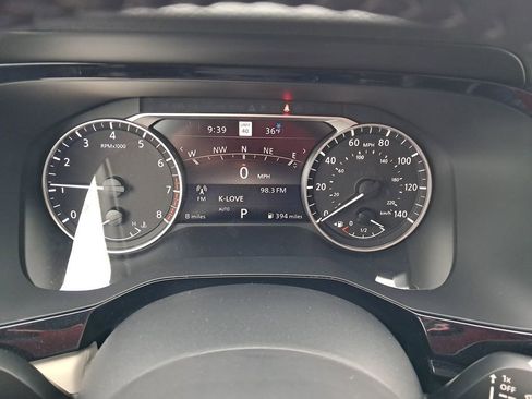 New 2025 Nissan Pathfinder SL w/ SL Premium Package image 17