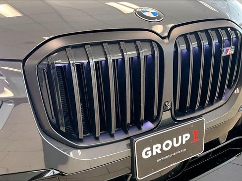 Used 2026 BMW X7 M60i AWD/4WD image 28