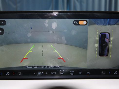 Used 2026 Lincoln Aviator AWD image 14