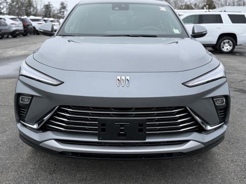 Certified 2025 Buick Envista Preferred w/ Convenience I Package image 2