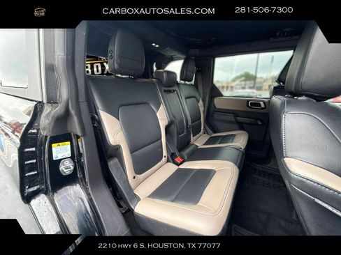 Used 2024 Ford Bronco Wildtrak AWD/4WD image 37