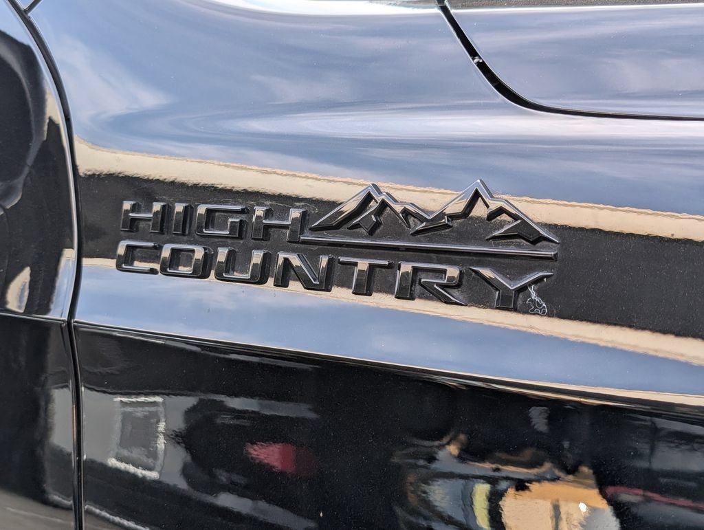 Certified 2024 Chevrolet Suburban High Country w/ Max Trailering Package AWD/4WD image 36