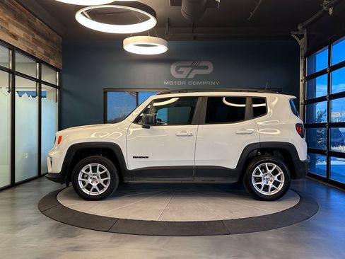 Used 2022 Jeep Renegade Latitude image 6