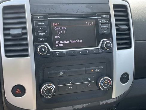 Used 2017 Nissan Frontier S image 25