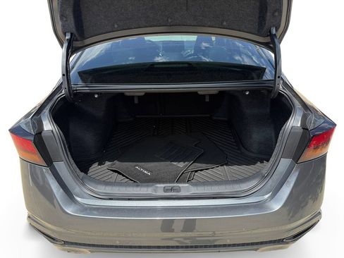 Used 2025 Nissan Altima 2.5 SL AWD/4WD image 18