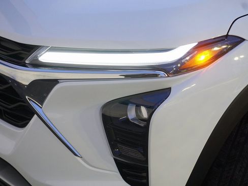 New 2026 Chevrolet Trax LT image 27