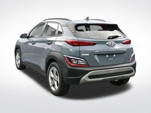 Used 2022 Hyundai Kona SEL w/ Cargo Package FWD image 5