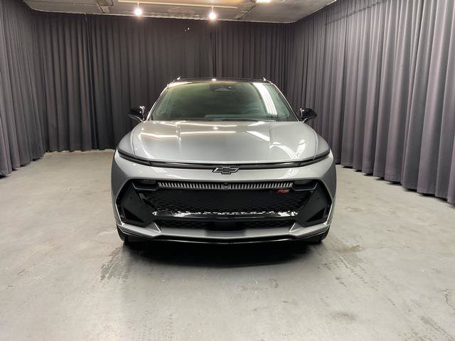 Used 2024 Chevrolet Equinox EV RS FWD image 6