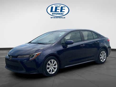Used 2021 Toyota Corolla LE FWD image 8