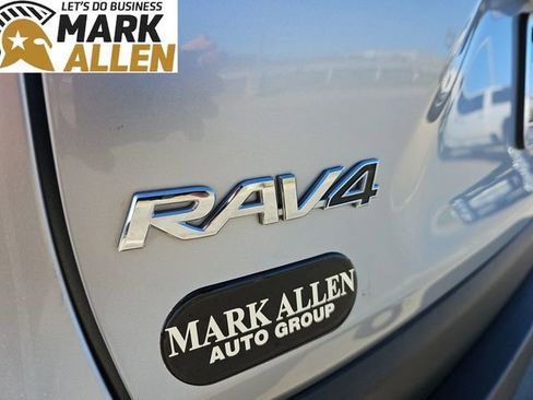 Used 2024 Toyota RAV4 LE image 31