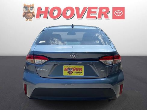 Used 2025 Toyota Corolla LE FWD image 3