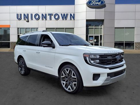 Used 2025 Ford Expedition Platinum w/ Platinum Ultimate Package AWD/4WD image 1