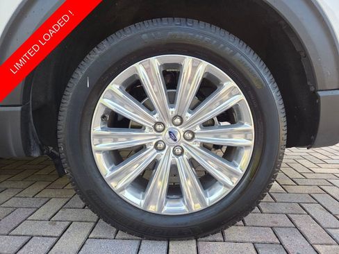 Used 2023 Ford Explorer Limited w/ Equipment Group 301A RWD image 21