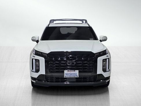 Used 2025 Hyundai Palisade Calligraphy image 2