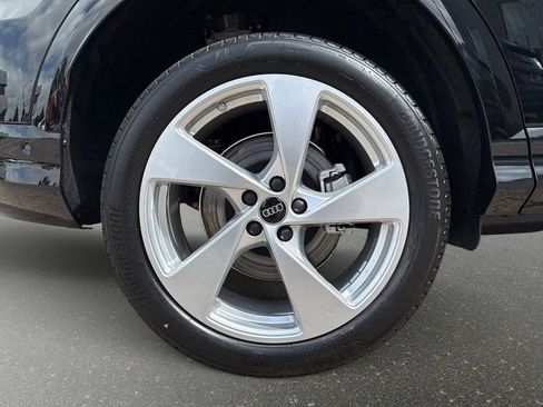 Certified 2025 Audi Q5 2.0T Premium Plus w/ Premium Plus image 7