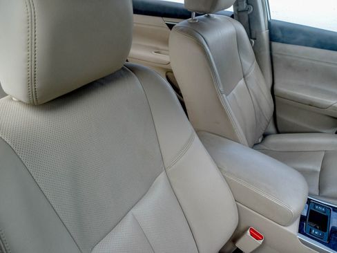 Used 2013 Nissan Altima 2.5 SL w/ 2.5 Moonroof Pkg FWD image 21