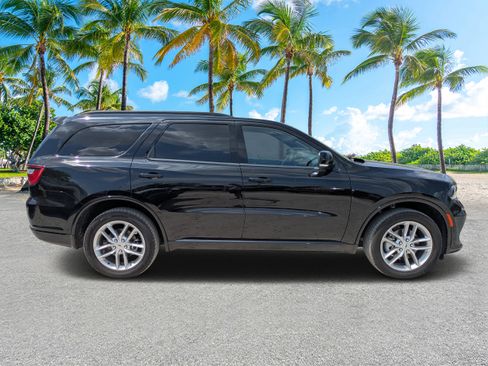 Used 2025 Dodge Durango GT AWD/4WD image 3