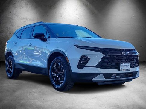 New 2026 Chevrolet Blazer LT w/ Midnight/Sport Edition image 2
