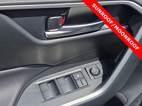 Used 2025 Toyota RAV4 XLE w/ Convenience Package FWD image 13