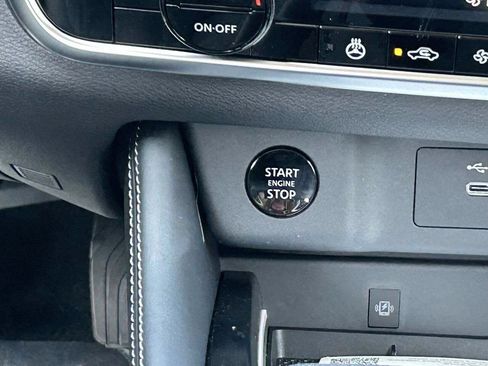 New 2026 Nissan Rogue Platinum AWD/4WD image 25