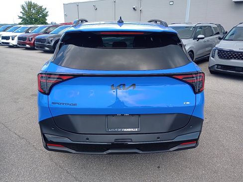 New 2026 Kia Sportage X-Line w/ X-Line Technology Package image 5