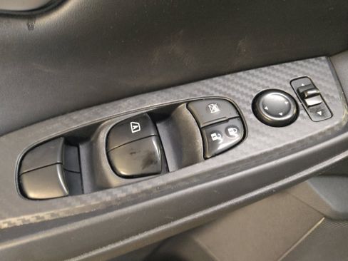 Used 2020 Nissan Sentra SV FWD image 27