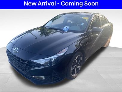 Used 2023 Hyundai Elantra SEL w/ Convenience Package