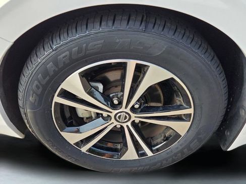 Used 2022 Nissan Sentra SV FWD image 20
