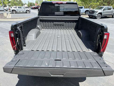 Used 2025 GMC Sierra 2500 Denali w/ Denali Reserve Package AWD/4WD image 30