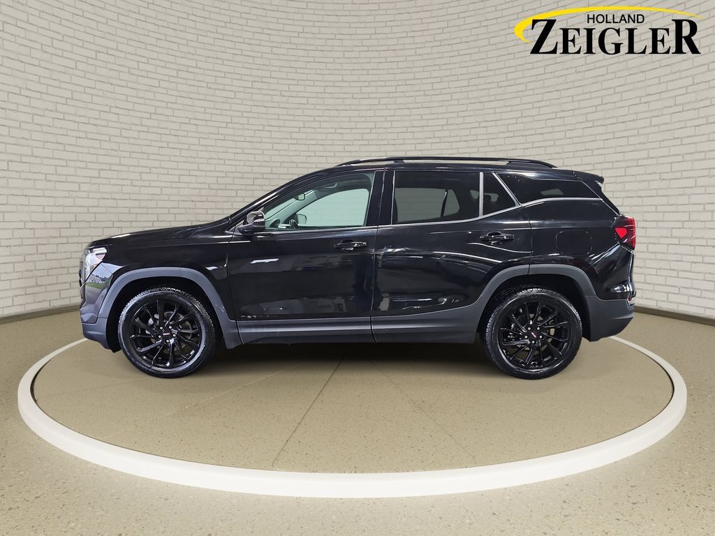 Used 2023 GMC Terrain SLT w/ Elevation Edition AWD/4WD image 8