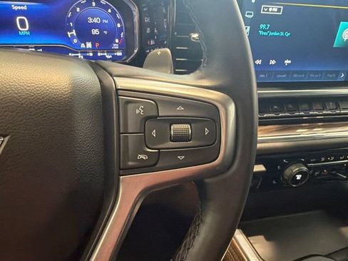 Certified 2024 Chevrolet Silverado 1500 RST AWD/4WD image 23
