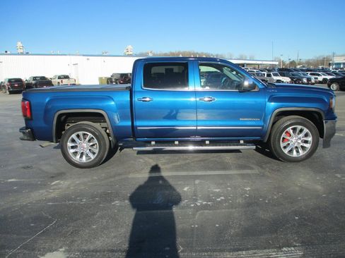 Used 2018 GMC Sierra 1500 SLT w/ SLT Premium Package image 2