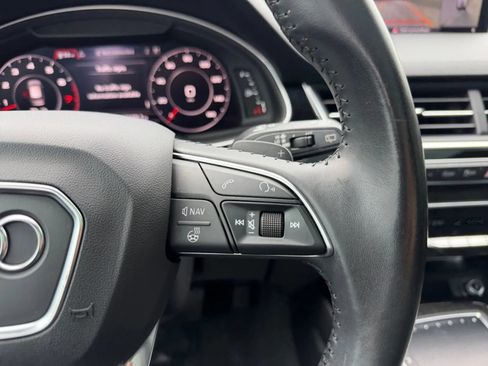 Used 2019 Audi Q7 3.0T Prestige w/ Prestige Package AWD/4WD image 22