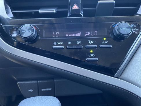 Certified 2022 Toyota Camry LE w/ Cold Weather Package FWD image 18
