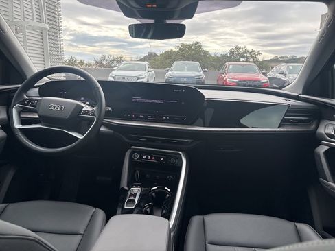 New 2025 Audi Q5 Premium Plus image 15